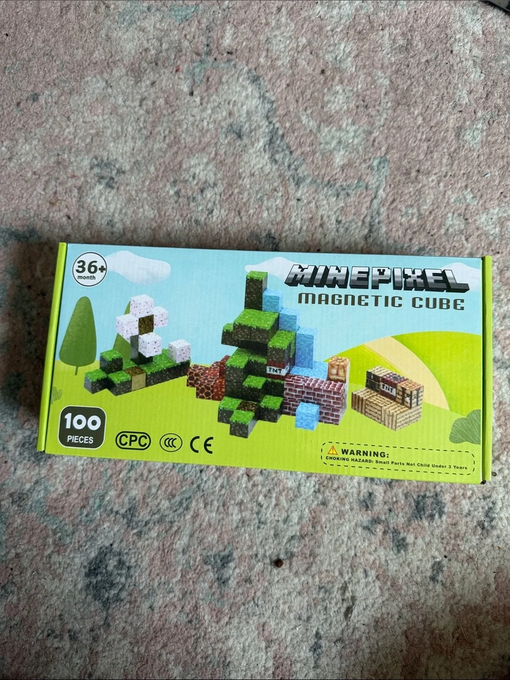 Magnetic Cube Building Set - Green